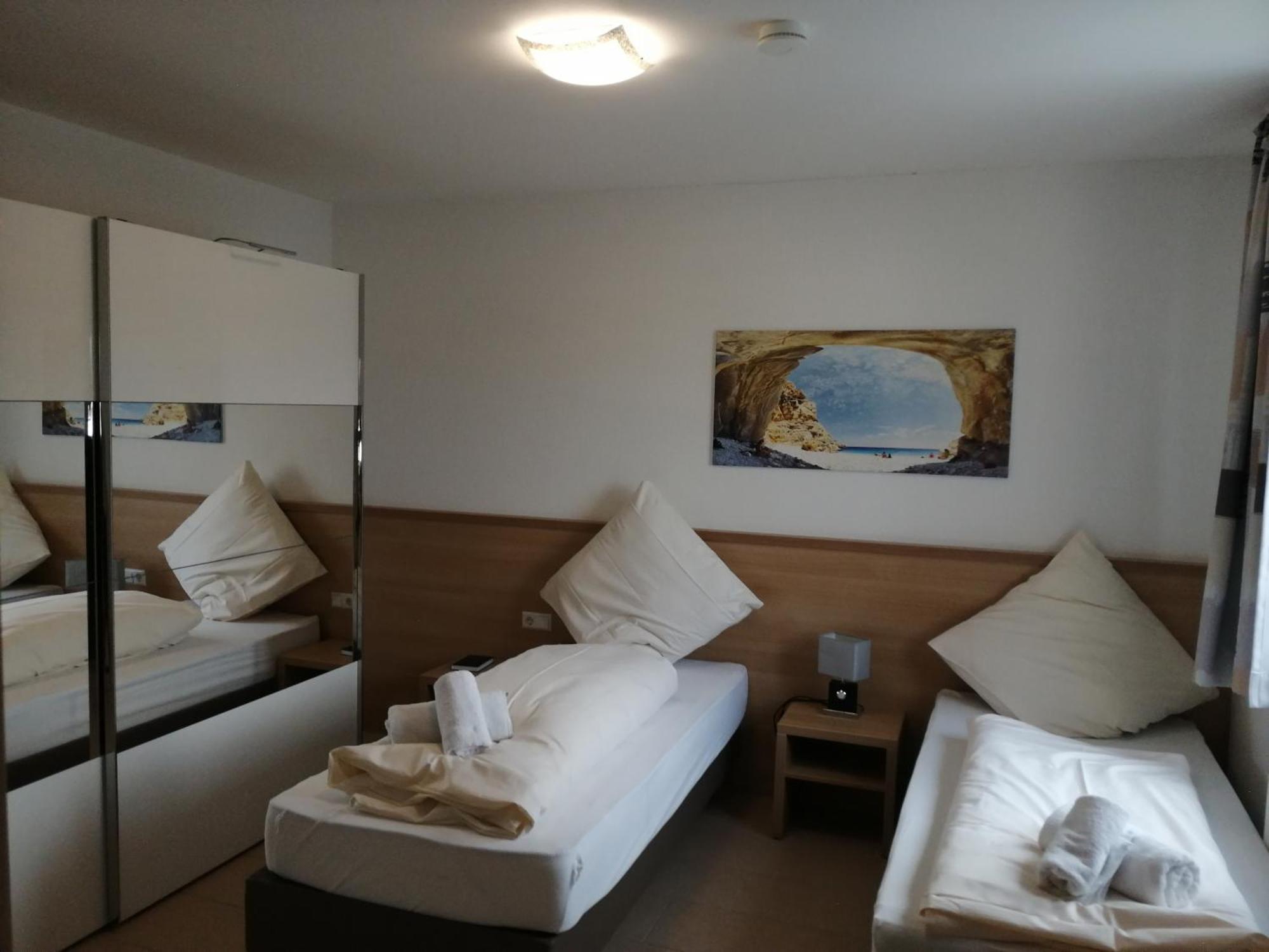 Hotel-Restaurant Zum Baeumle Süßen Екстериор снимка