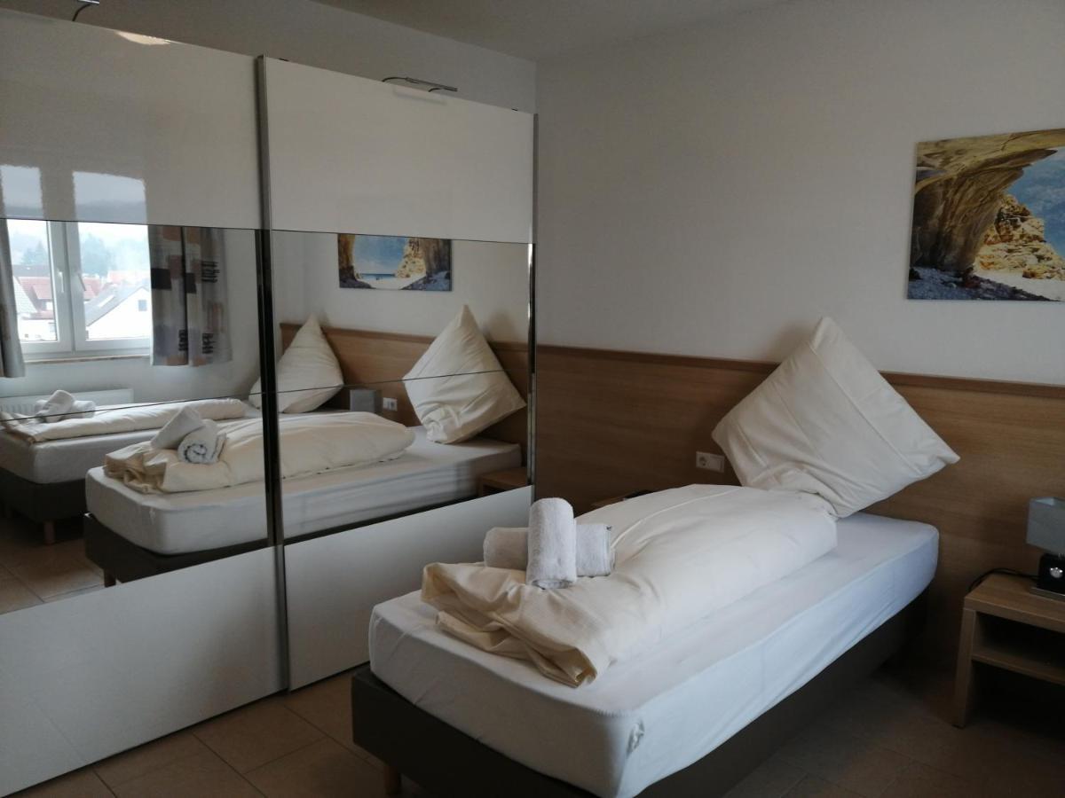 Hotel-Restaurant Zum Baeumle Süßen Екстериор снимка