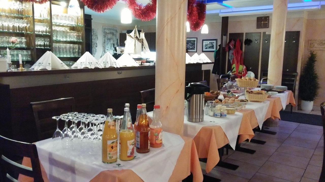 Hotel-Restaurant Zum Baeumle Süßen Екстериор снимка